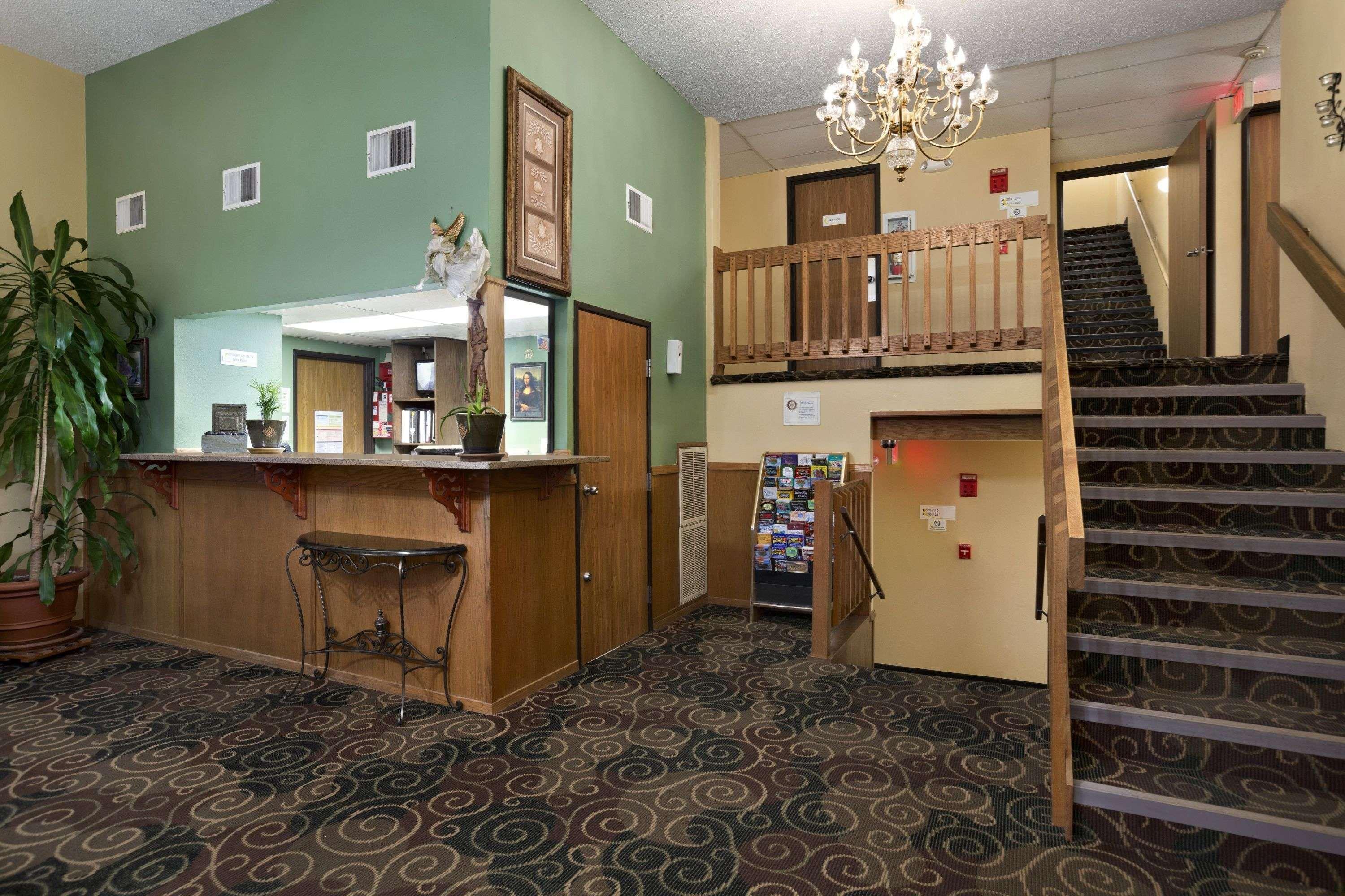 Super 8 By Wyndham Russellville Esterno foto