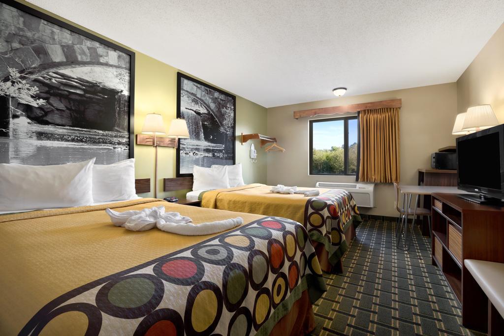 Super 8 By Wyndham Russellville Esterno foto
