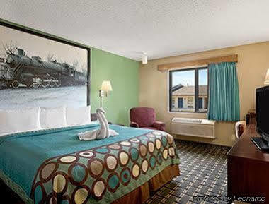 Super 8 By Wyndham Russellville Esterno foto
